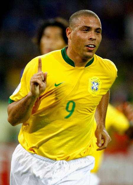 伊尼戈进入 伊尼戈进入