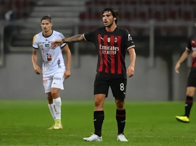 需要指出的 需要指出的