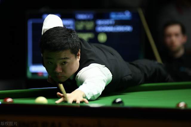 代表着本届 代表着本届