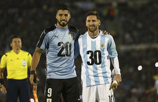 體育場館的 體育場館的